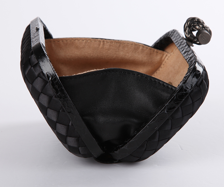 Bottega Veneta nero satin knot clutch 113085 black Bottega Veneta nero satin knot clutch 113085 black