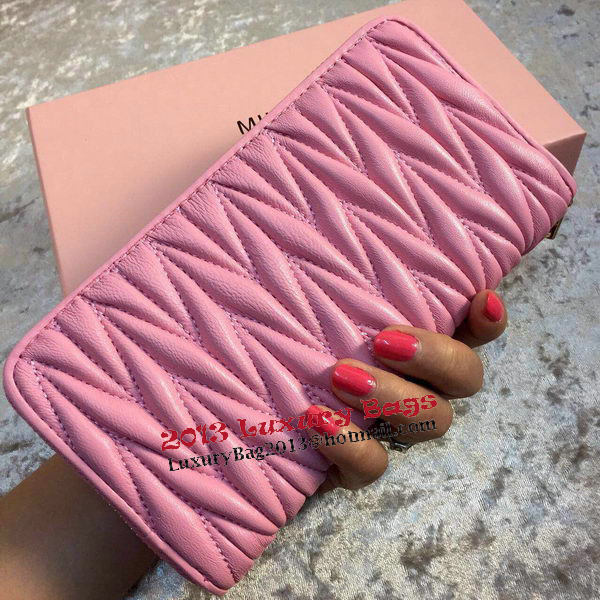 miu miu Matelasse Nappa Leather Wallet MM30150 Pink miu miu Matelasse Nappa Leather Wallet MM30150 Pink