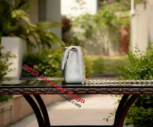 Chanel 2.55 Series Flap Bag White Sheepskin Leather A37586 Gold Chanel 2.55 Series Flap Bag White Sheepskin Leather A37586 Gold