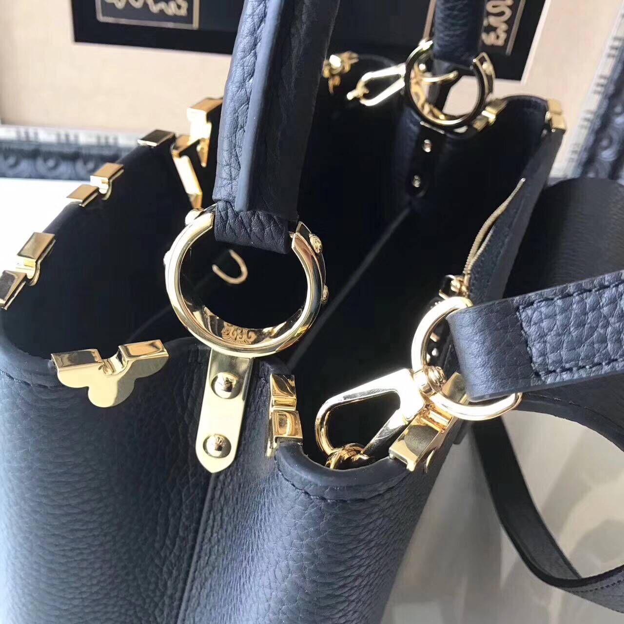 Louis Vuitton original Elegant Capucines BB Bags M94517 black Louis Vuitton original Elegant Capucines BB Bags M94517 black