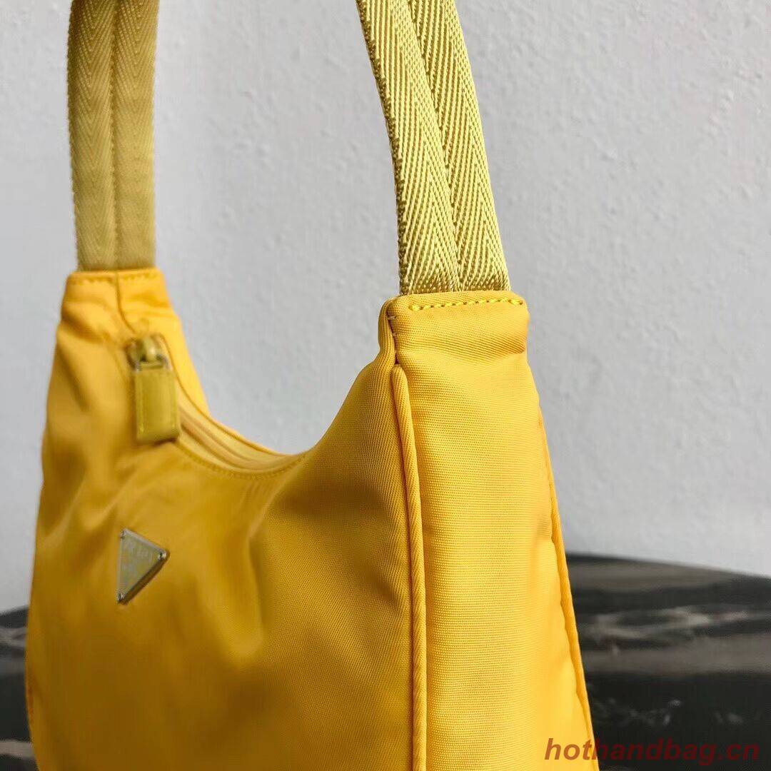Prada Re-Edition nylon Tote bag MV519 yellow Prada Re-Edition nylon Tote bag MV519 yellow