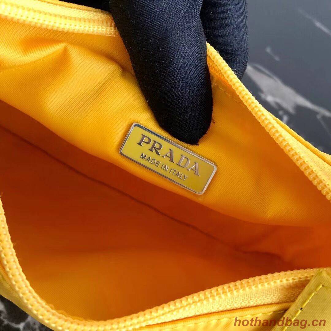 Prada Re-Edition nylon Tote bag MV519 yellow Prada Re-Edition nylon Tote bag MV519 yellow
