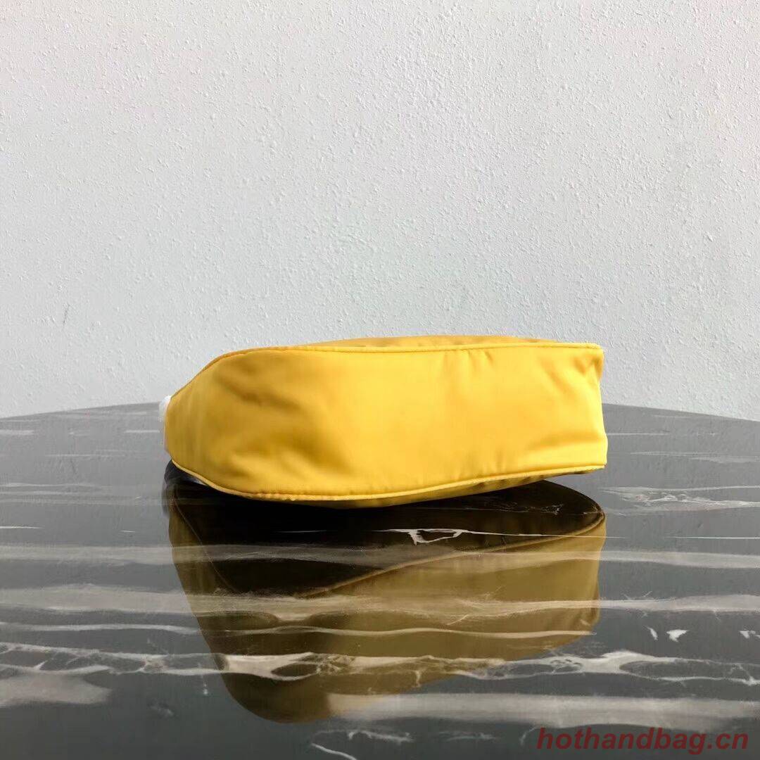 Prada Re-Edition nylon Tote bag MV519 yellow Prada Re-Edition nylon Tote bag MV519 yellow