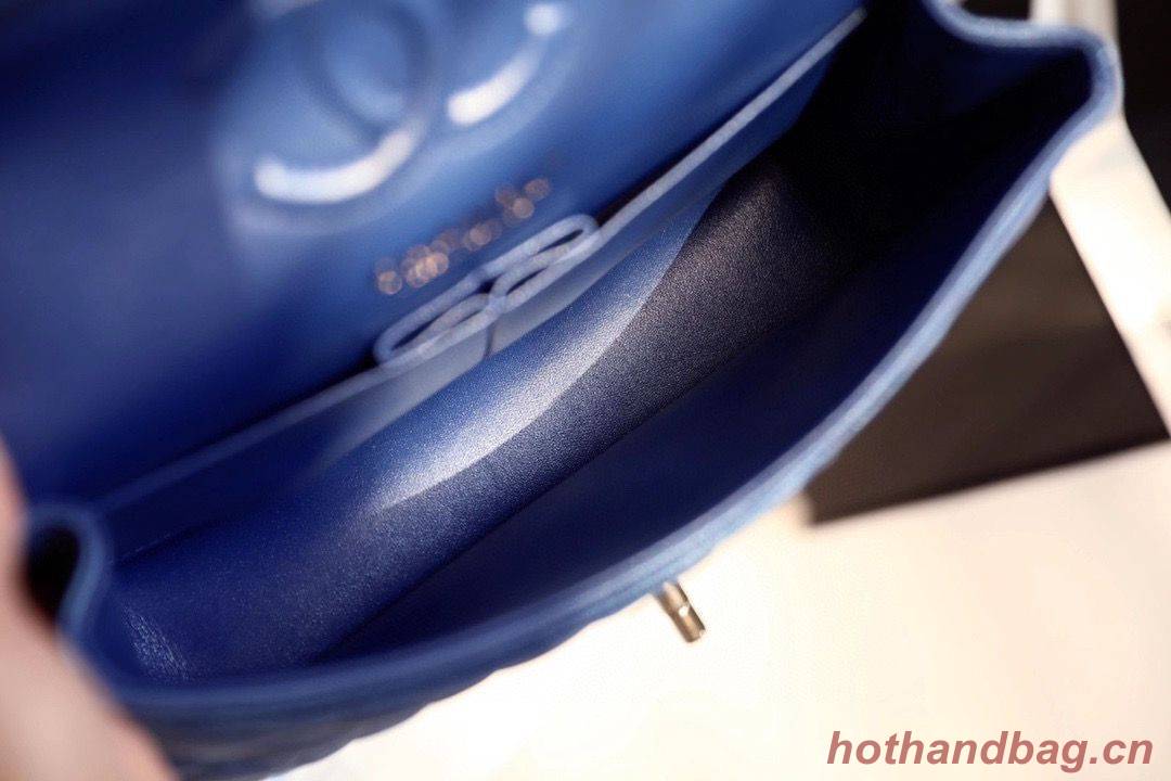 Chanel Small Classic Handbag Grained Calfskin Caviar & silver-Tone Metal A01113 Blue Chanel Small Classic Handbag Grained Calfskin Caviar & silver-Tone Metal A01113 Blue