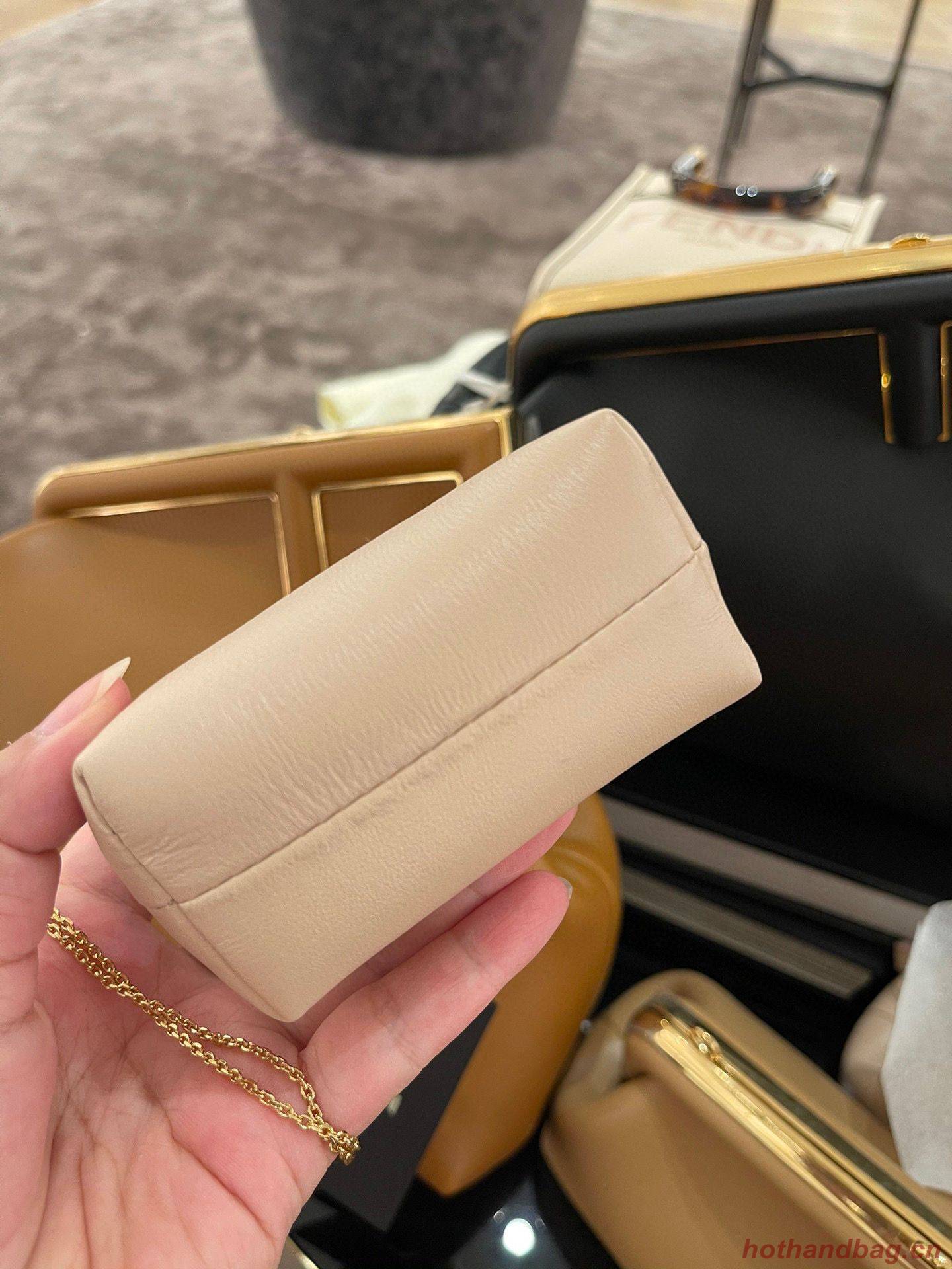 Fendi Original Leather Clutch Bag 56833 Cream Fendi Original Leather Clutch Bag 56833 Cream