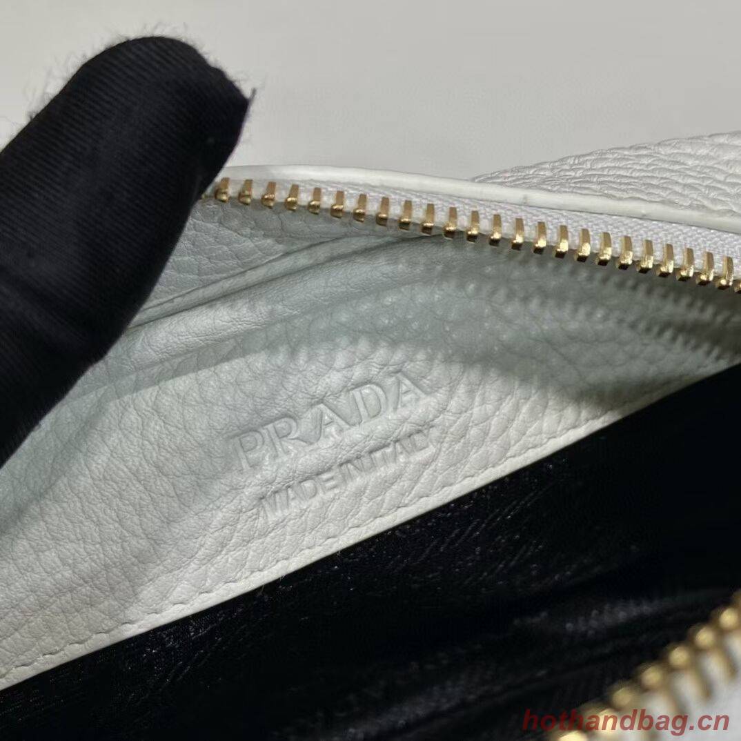 Prada Leather bag with shoulder strap 1DH781 white