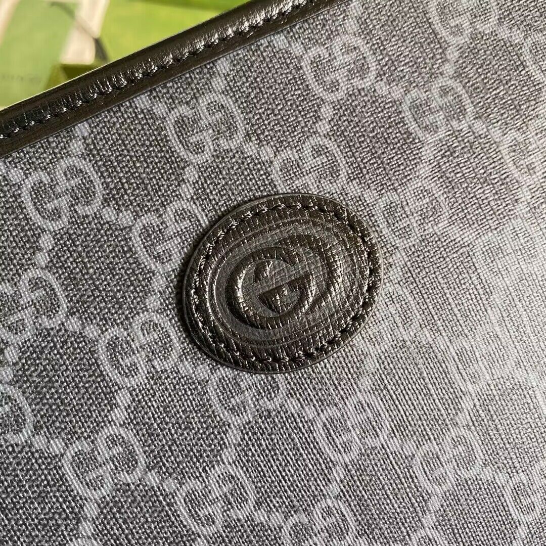 Gucci GG Supreme Pochette Voyage Bag 672956 Black Gucci GG Supreme Pochette Voyage Bag 672956 Black