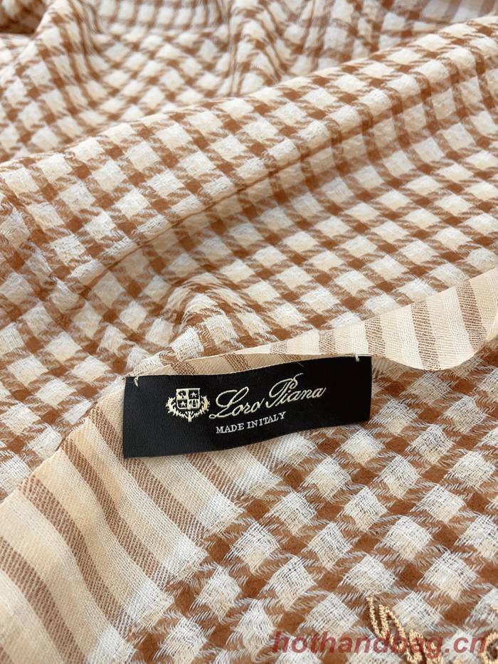 Loro Piana Scarf LPC00017 Loro Piana Scarf LPC00017
