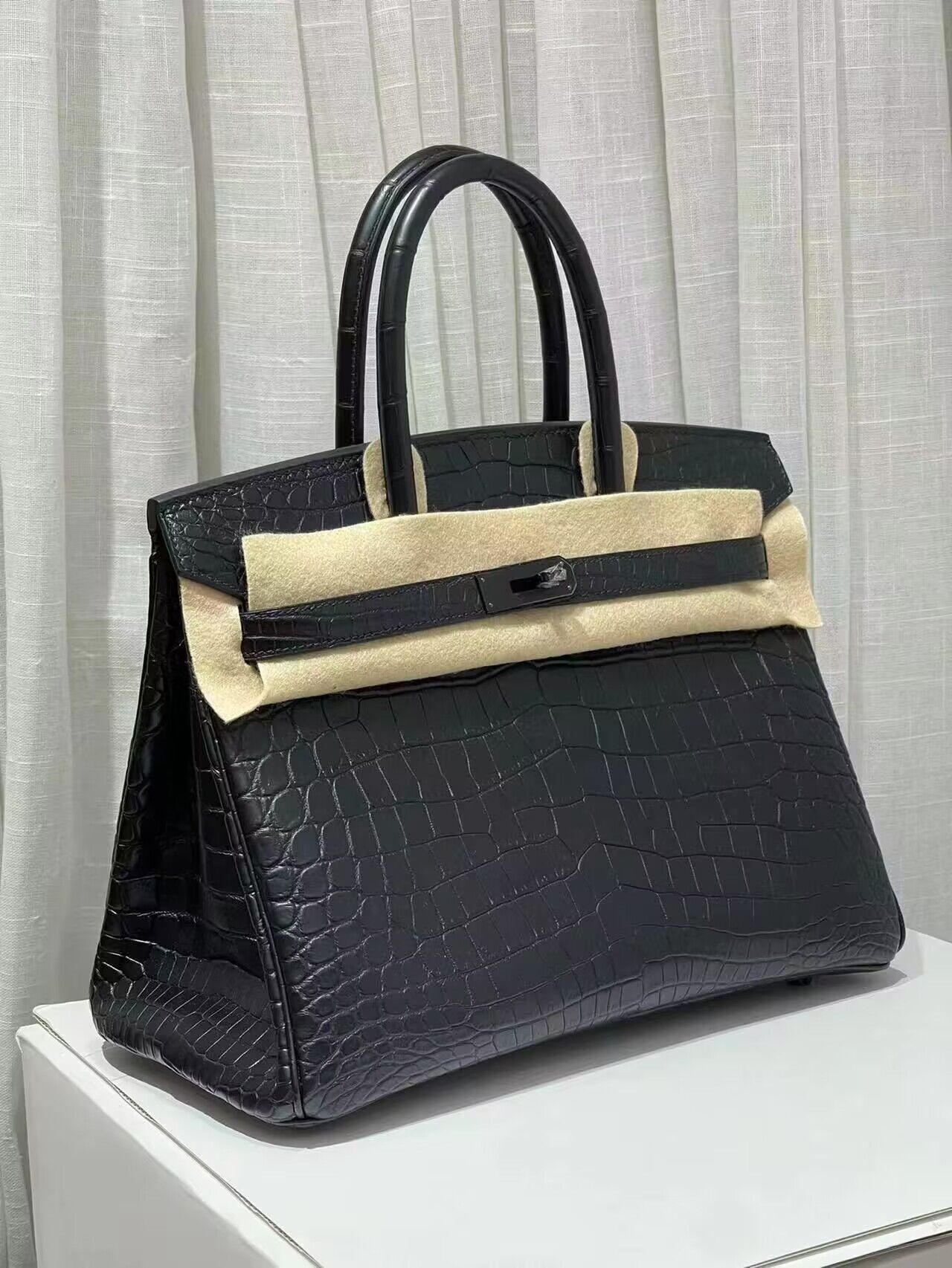 Hermes Birkin 30CM Original Crocodile Leather Bag BK30 Black Hermes Birkin 30CM Original Crocodile Leather Bag BK30 Black