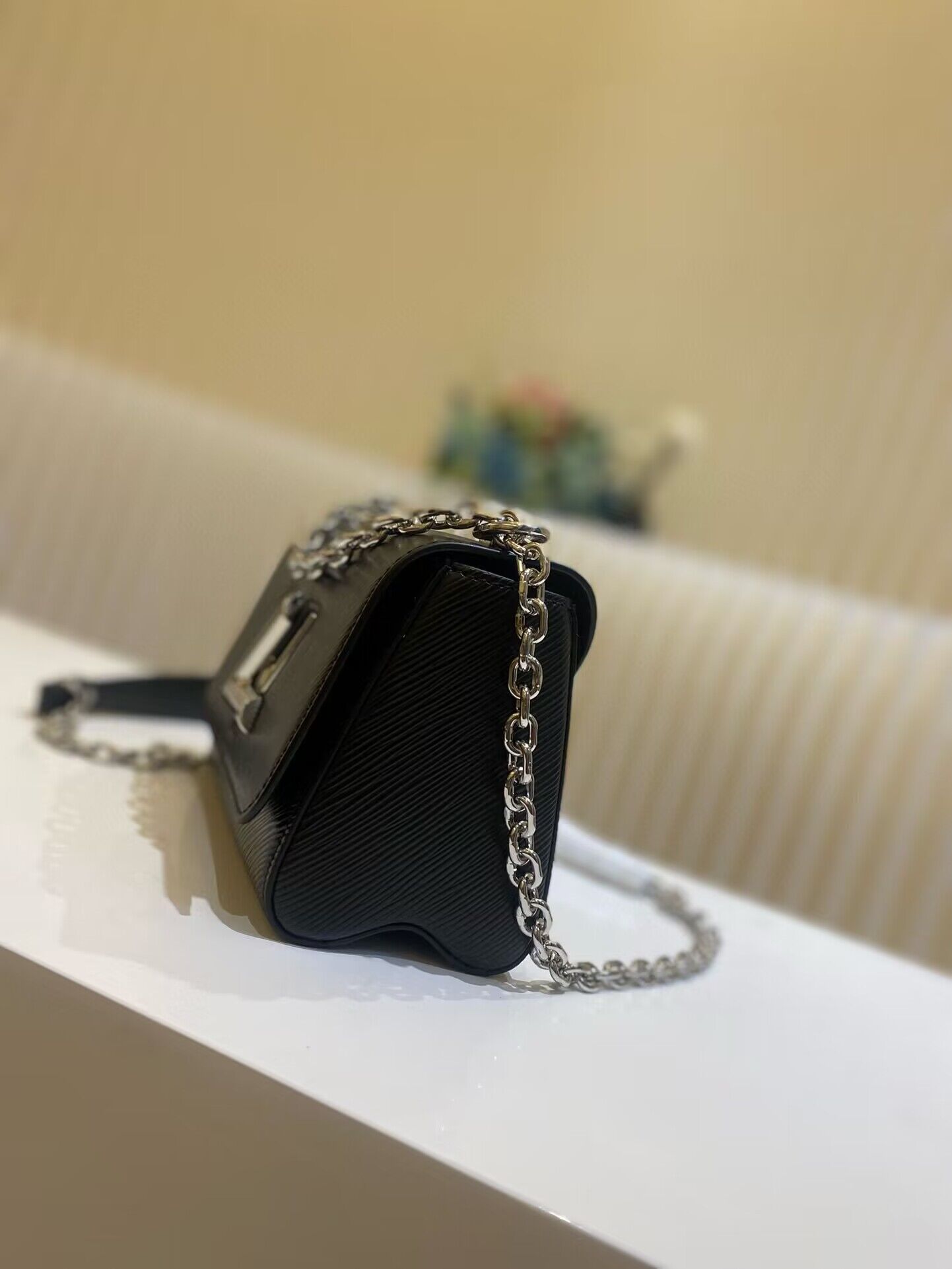 Louis Vuitton Epi Leather Twist PM M21119 Black Silver-Tone Louis Vuitton Epi Leather Twist PM M21119 Black Silver-Tone