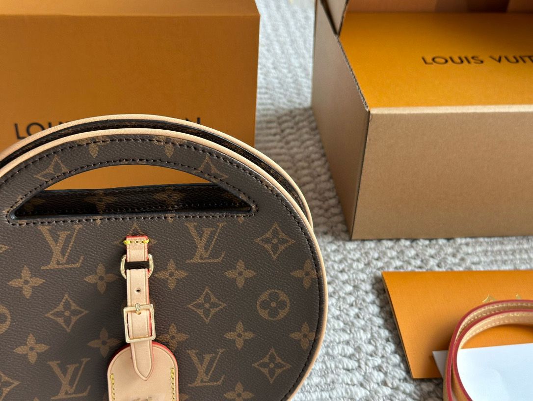 Louis vuitton BOITE CHAPEAU SOUPLE M52298 Louis vuitton BOITE CHAPEAU SOUPLE M52298