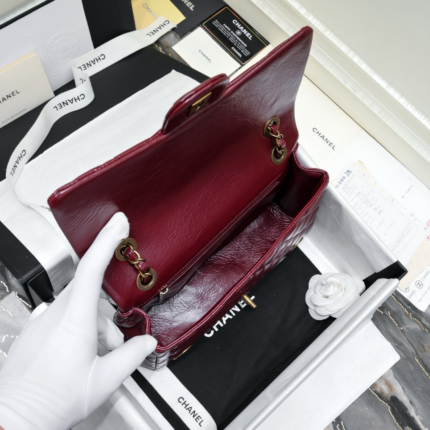 Chanel 2.55 Series Flap Bag Original Sheepskin Leather 92674 Wine Bronze-Tone Chanel 2.55 Series Flap Bag Original Sheepskin Leather 92674 Wine Bronze-Tone