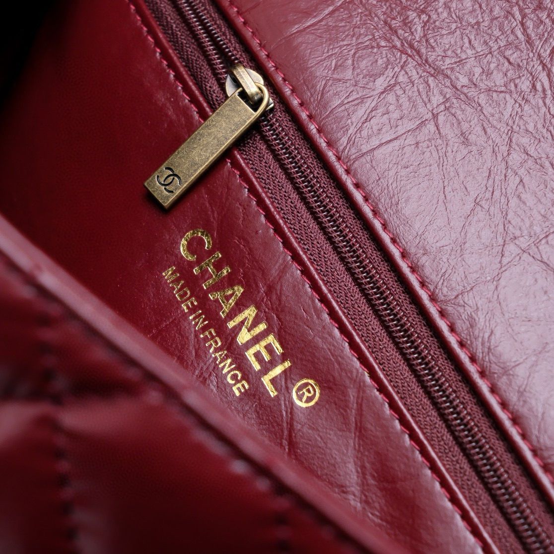 Chanel 2.55 Series Flap Bag Original Sheepskin Leather 92674 Wine Bronze-Tone Chanel 2.55 Series Flap Bag Original Sheepskin Leather 92674 Wine Bronze-Tone