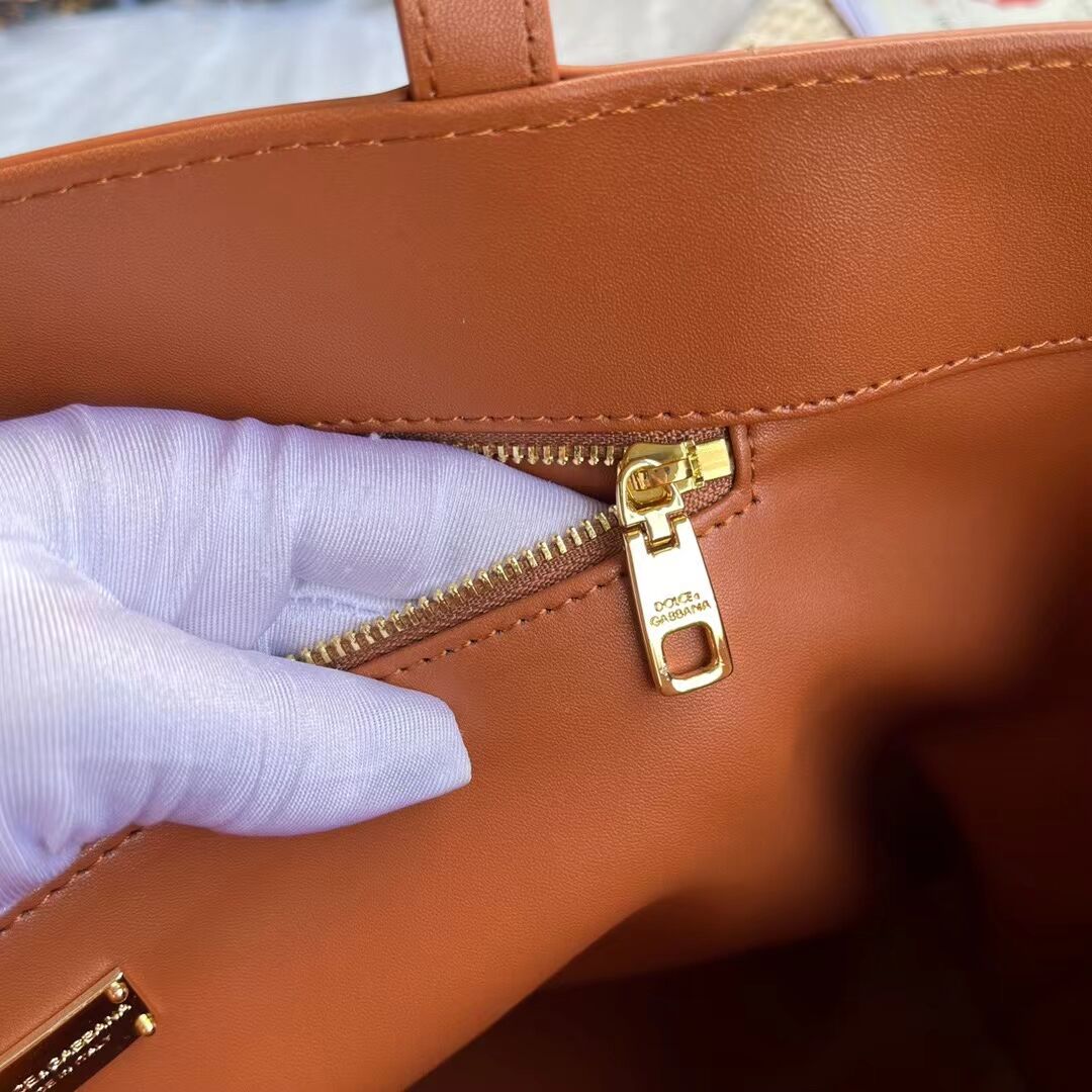 Dolce & Gabbana leather Shoulder Bag G6500 brown Dolce & Gabbana leather Shoulder Bag G6500 brown