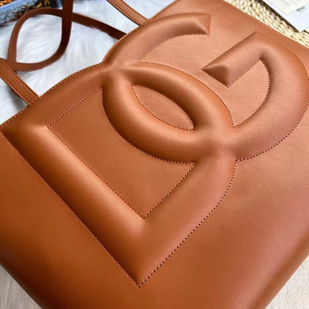 Dolce & Gabbana leather Shoulder Bag G6500 brown Dolce & Gabbana leather Shoulder Bag G6500 brown