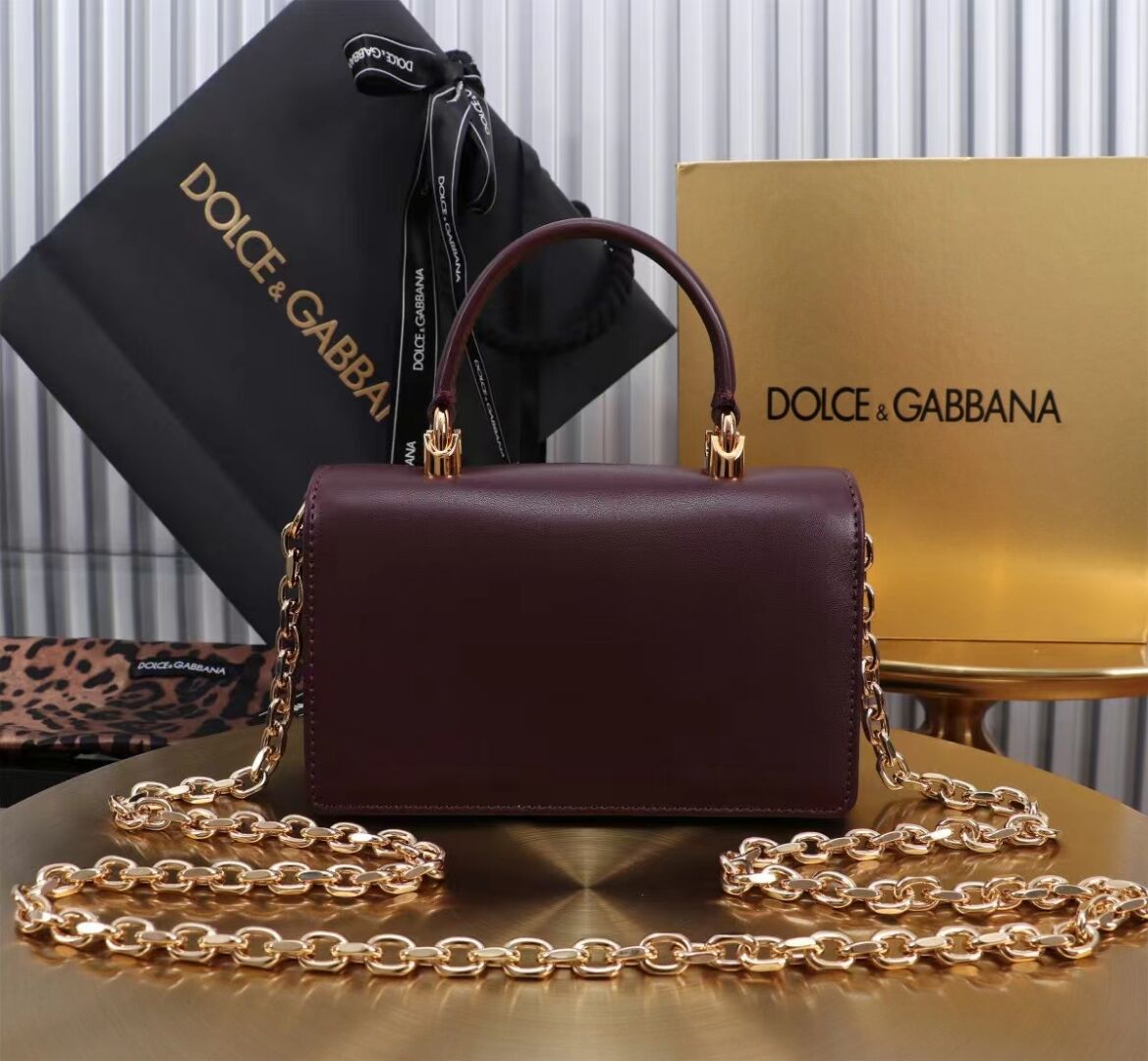 Dolce & Gabbana leather Shoulder Bag G6504 Burgundy Dolce & Gabbana leather Shoulder Bag G6504 Burgundy