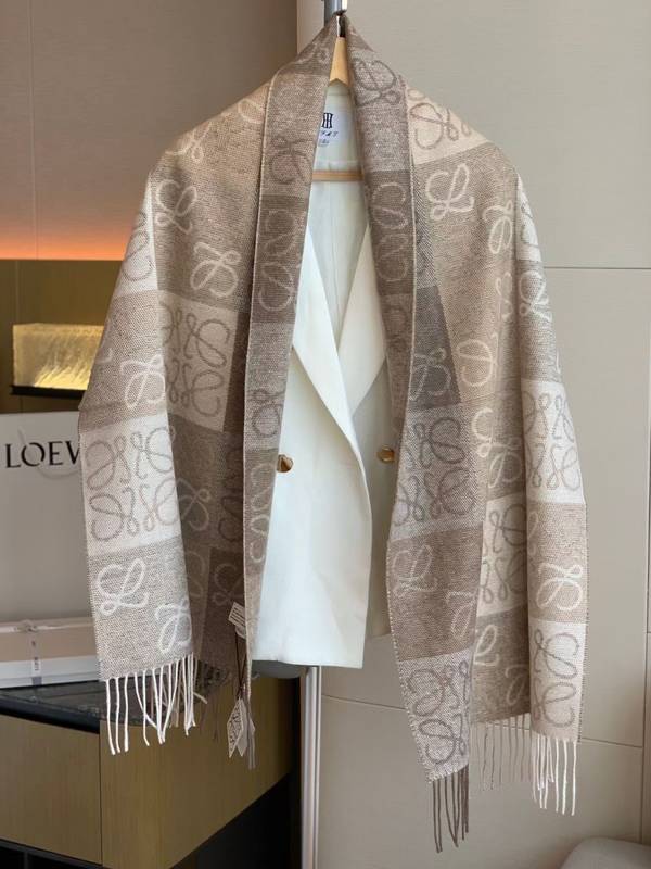 Loewe Scarf LOC00058 Loewe Scarf LOC00058