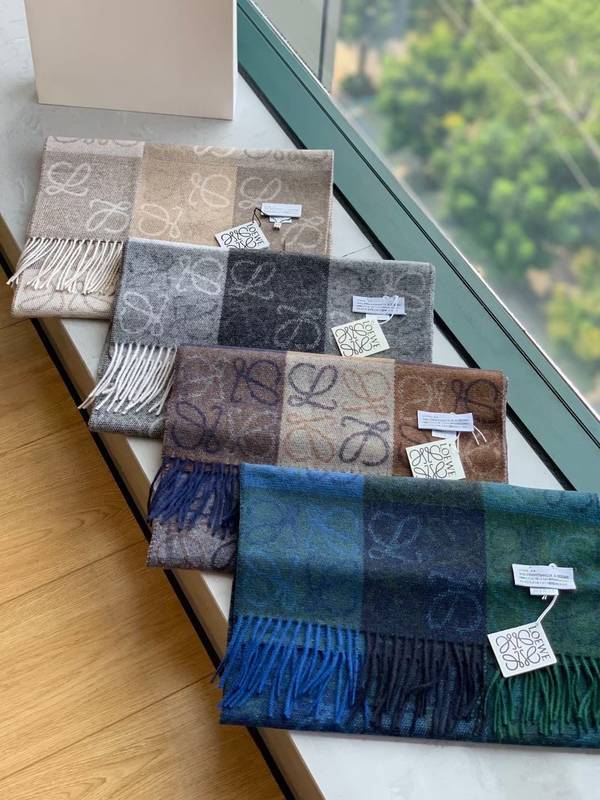 Loewe Scarf LOC00058 Loewe Scarf LOC00058
