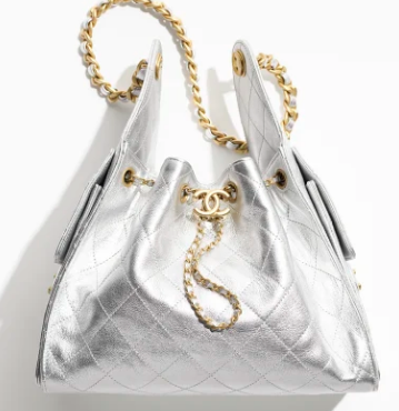 CHANEL 25 SMALL HANDBAG AS5293 Silvery CHANEL 25 SMALL HANDBAG AS5293 Silvery