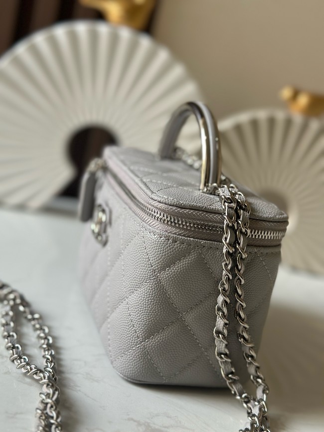 Chanel CLUTCH WITH CHAIN 66029 gray