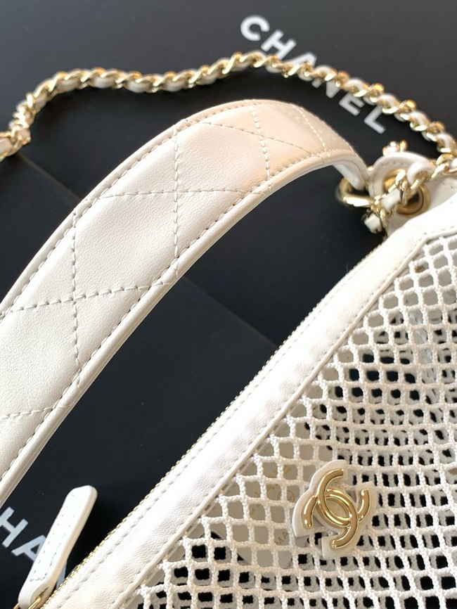Chanel Chain handbag AP4573 white