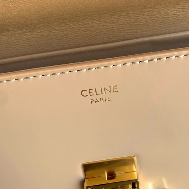 Celine CHAIN SHOULDER BAG TRIOMPHE IN SHINY CALFSKIN 197992 NATURAL