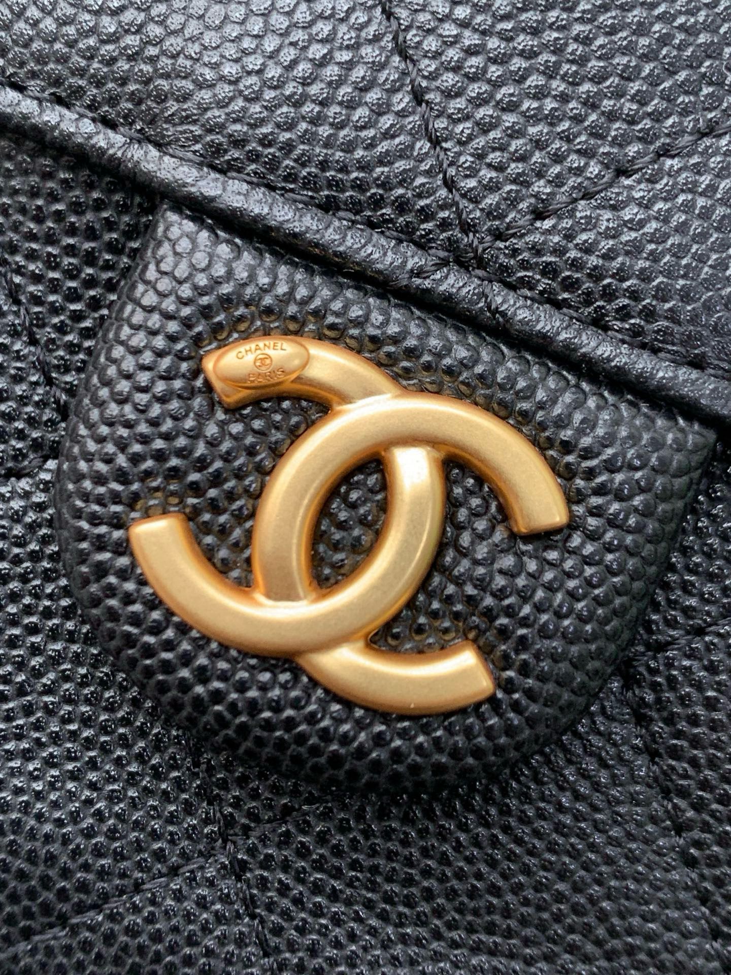 Chanel 25 Bag Original Caviar Leather Backpack AS5600 Black Chanel 25 Bag Original Caviar Leather Backpack AS5600 Black