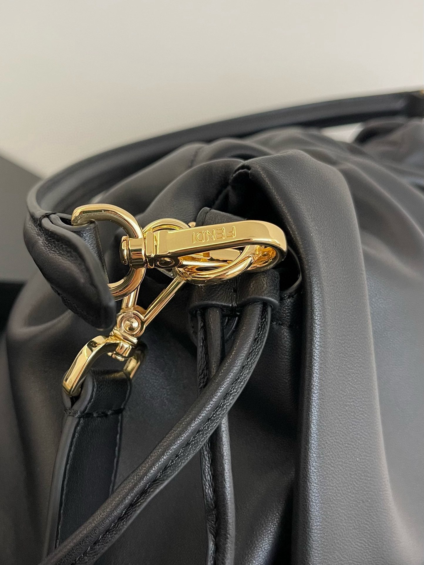 Fendi Mamma Baguette Original Leather Top Handle Bag 8832 Black Fendi Mamma Baguette Original Leather Top Handle Bag 8832 Black