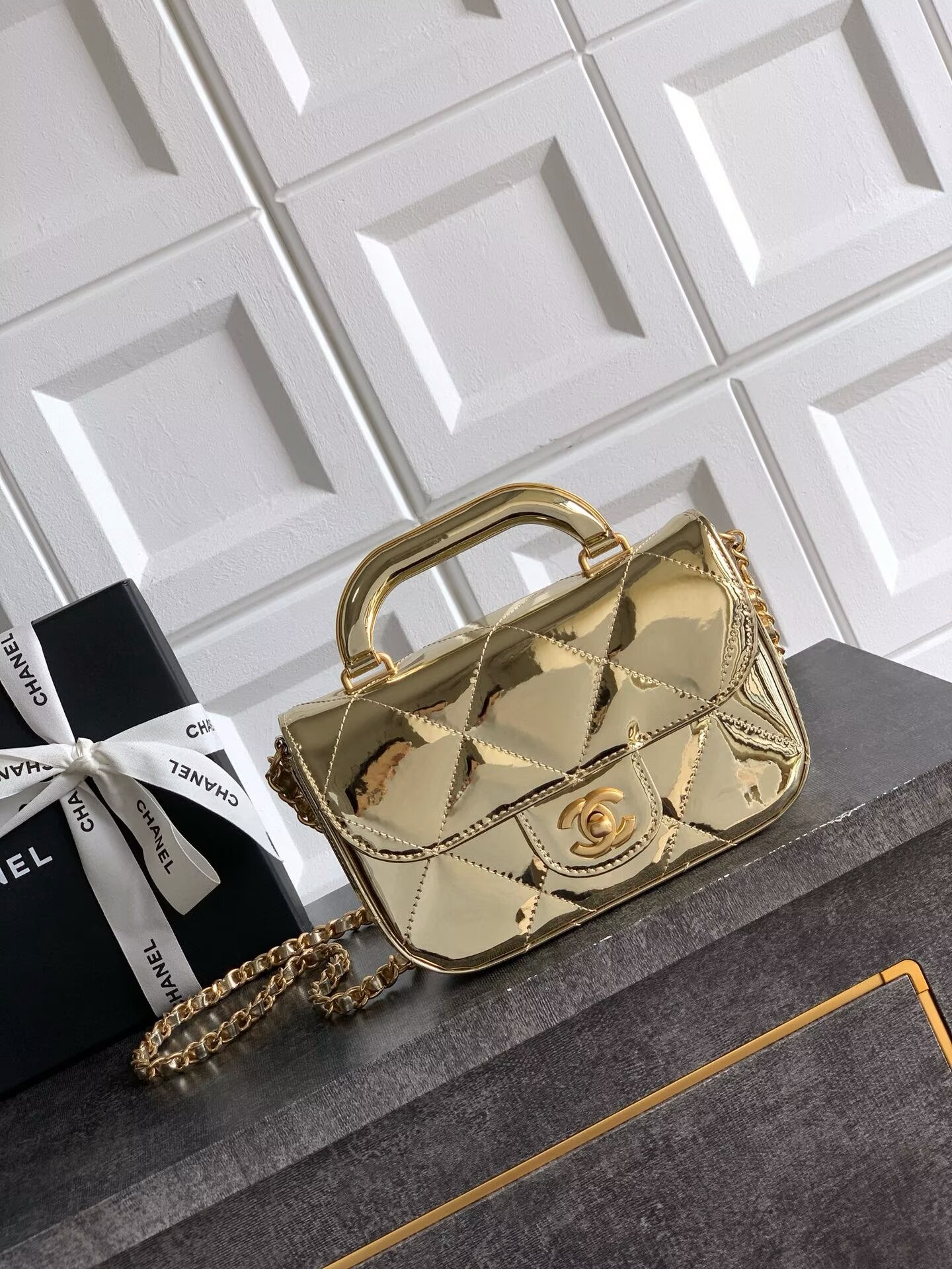 Chanel 25K Original Patent Leather Top Handle Bag A6320 Gold