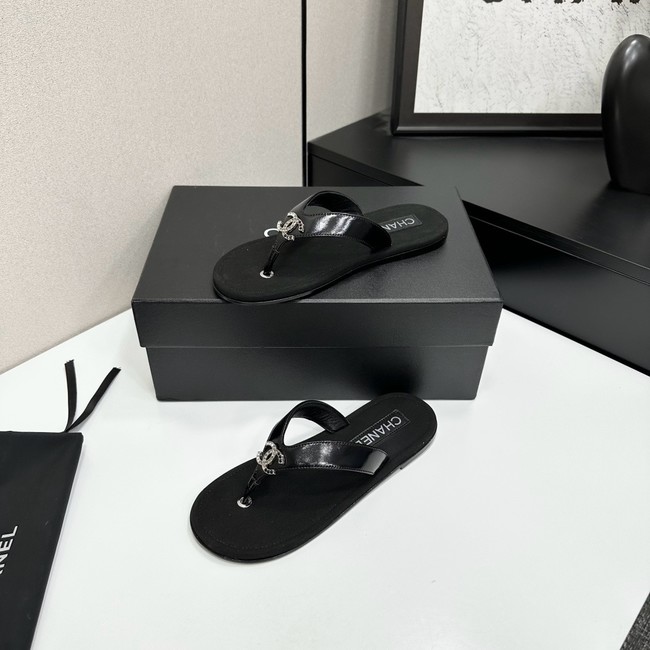 Chanel Thongs 21032-4