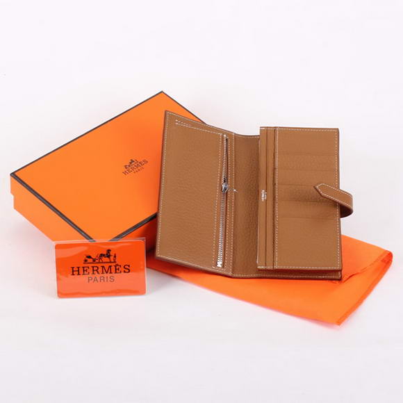 Hermes Bearn Japonaise Bi-Fold A208 Coffee Hermes Bearn Japonaise Bi-Fold A208 Coffee