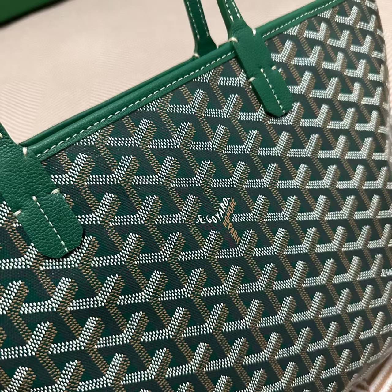 Goyard Calfskin Leather Tote Bag 20218 green Goyard Calfskin Leather Tote Bag 20218 green