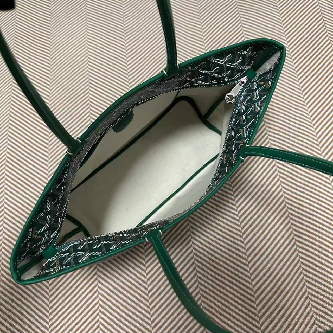 Goyard Calfskin Leather Tote Bag 20218 green Goyard Calfskin Leather Tote Bag 20218 green