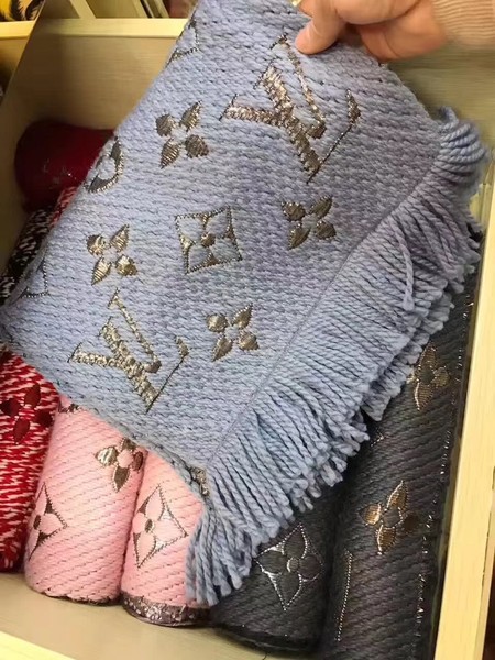 Louis Vuitton Scarf LVS7759D Louis Vuitton Scarf LVS7759D