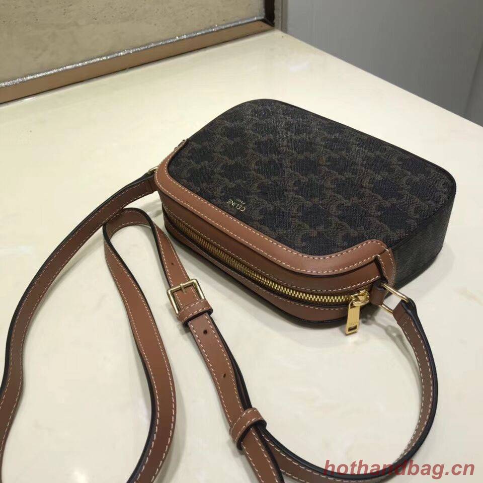 Celine SMALL CAMERA BAG IN TRIOMPHE CANVAS 191522 tan Celine SMALL CAMERA BAG IN TRIOMPHE CANVAS 191522 tan