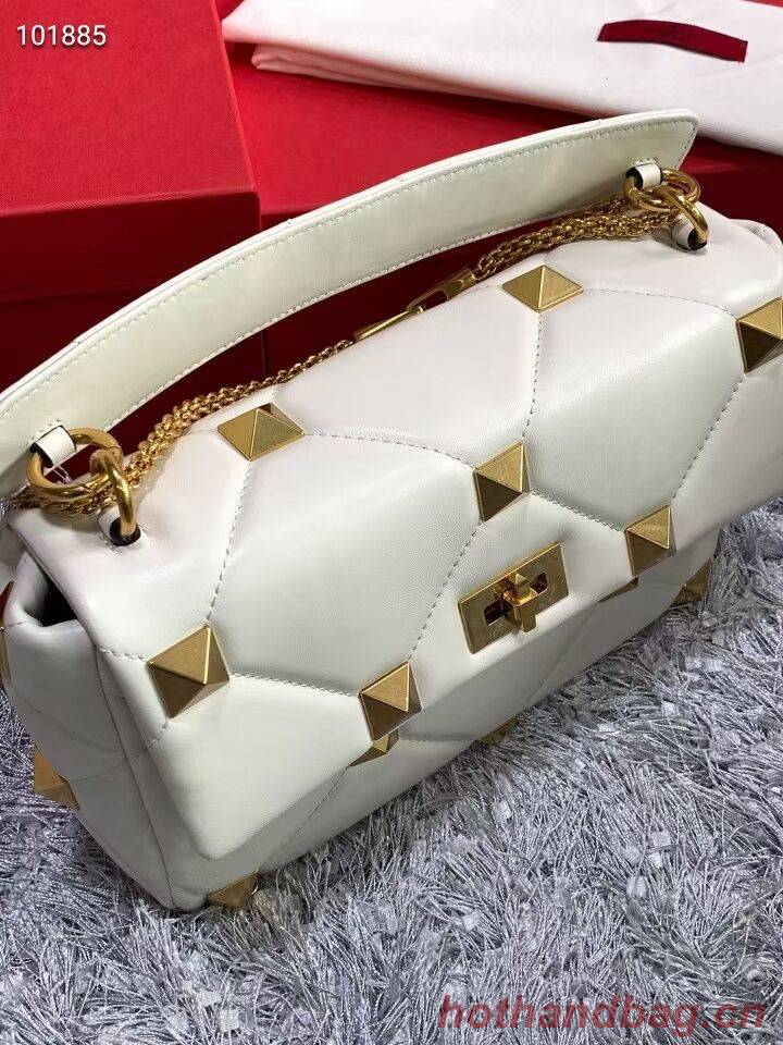 Valentino medium Garavani Roman Stud V2060 white Valentino medium Garavani Roman Stud V2060 white