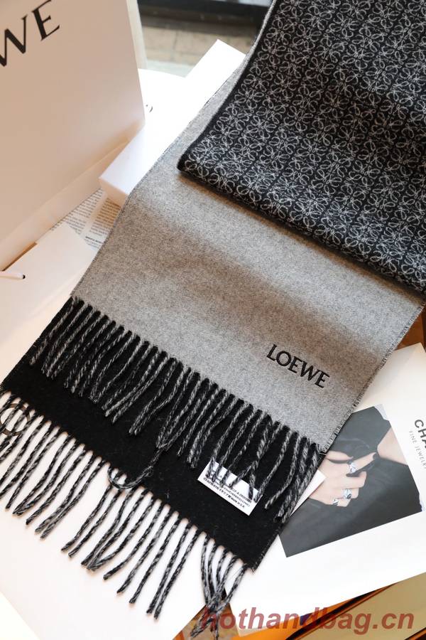Loewe Scarf LOC00031 Loewe Scarf LOC00031