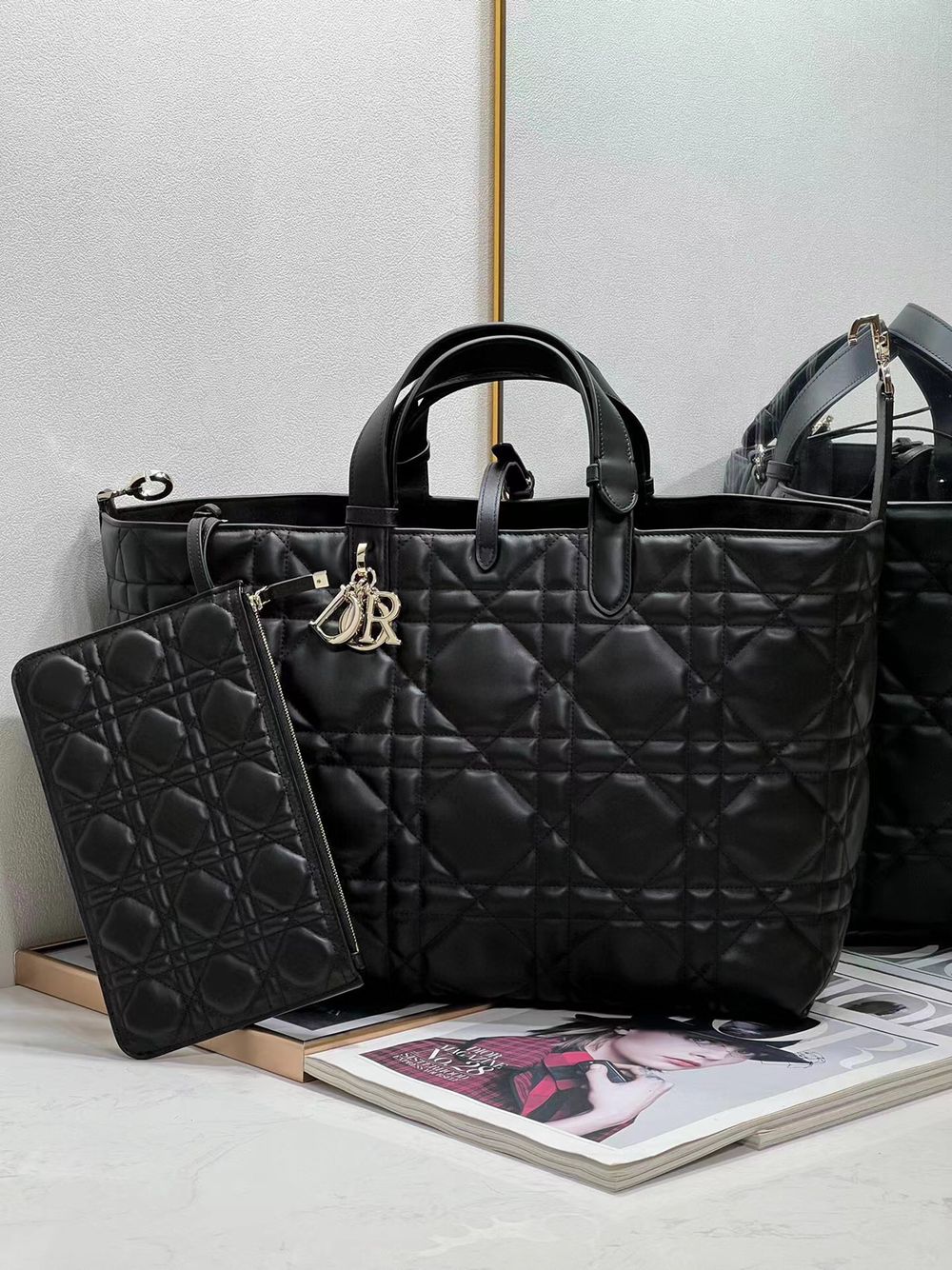 Dior Grosse Toujours Tasche M2820OSHJ_M900 Black Dior Grosse Toujours Tasche M2820OSHJ_M900 Black