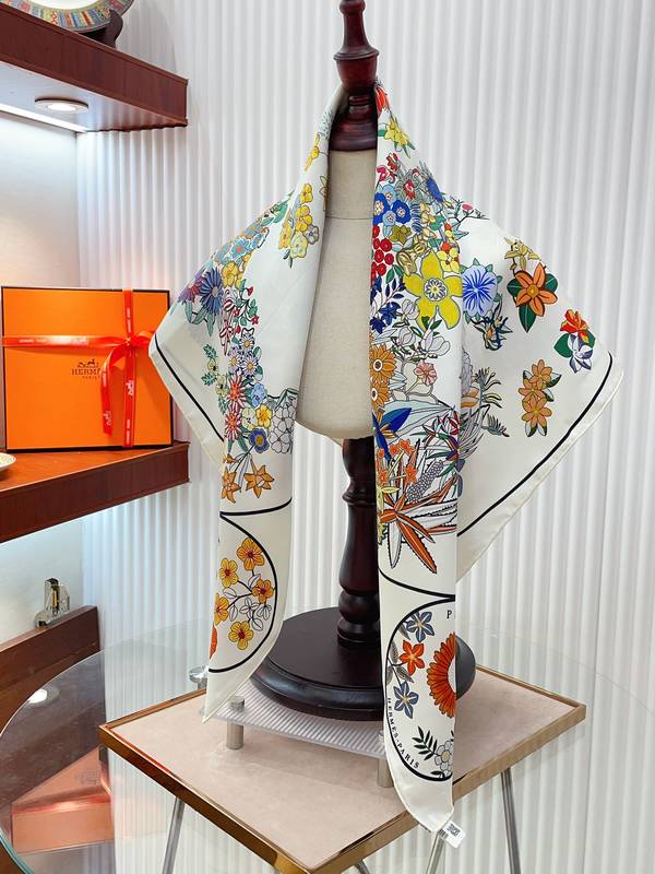 Hermes Scarf HEC00959 Hermes Scarf HEC00959