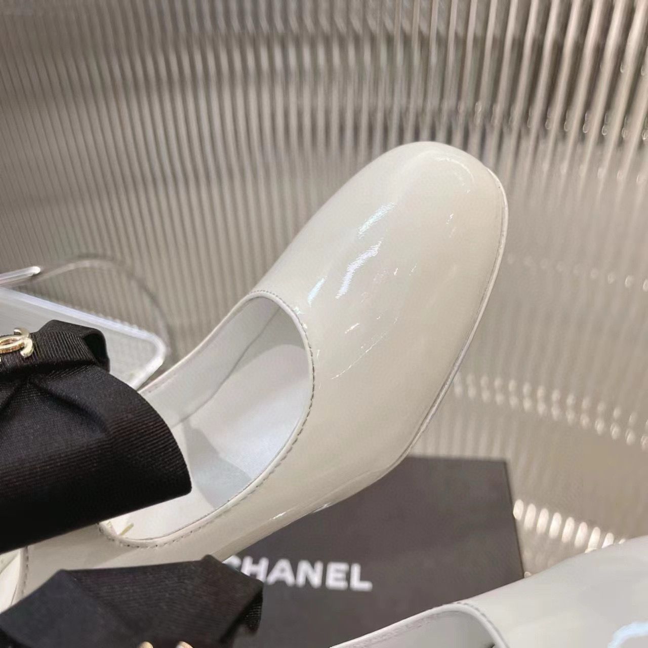 Chanel 24C Bow Mary Jane Shoes Original Patent Calf Leather 55MM Heels C85923 White Chanel 24C Bow Mary Jane Shoes Original Patent Calf Leather 55MM Heels C85923 White