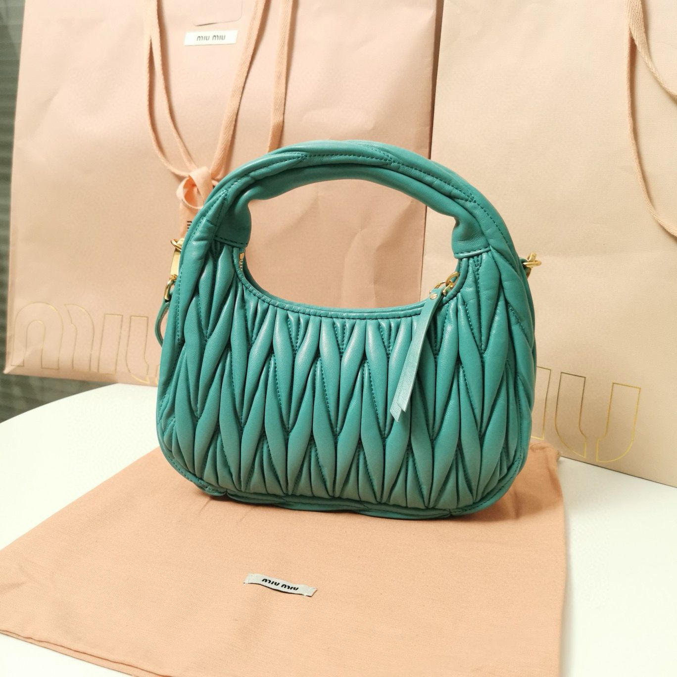 Miu Miu Wander Matelasse Original Sheepskin Bag 5BC125 Green Miu Miu Wander Matelasse Original Sheepskin Bag 5BC125 Green