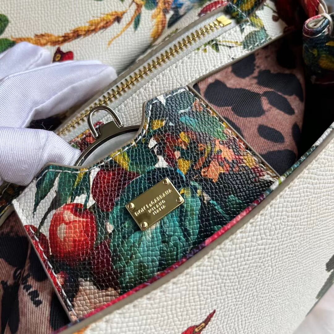 Dolce & Gabbana leather Shoulder Bag G6636-1 Dolce & Gabbana leather Shoulder Bag G6636-1