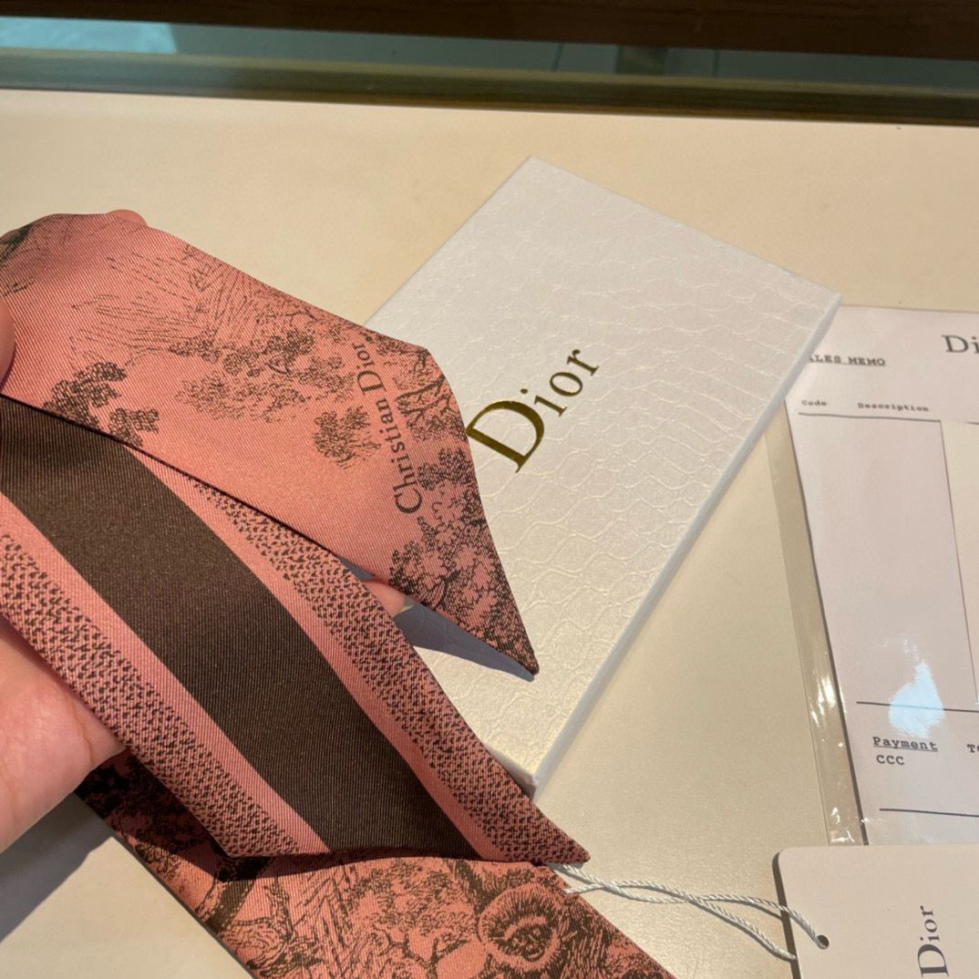 Dior Scarf D3098 Pink Dior Scarf D3098 Pink