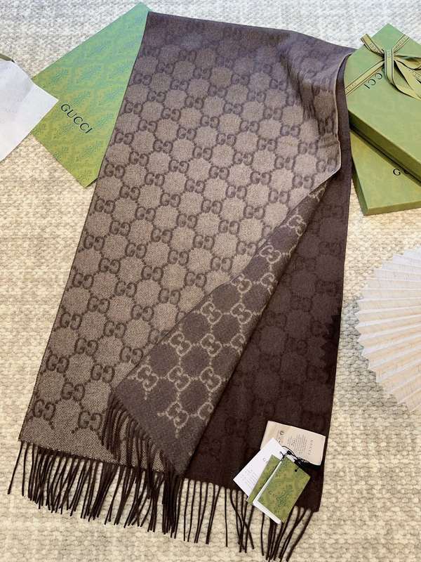 Gucci Scarf GUC00358 Gucci Scarf GUC00358