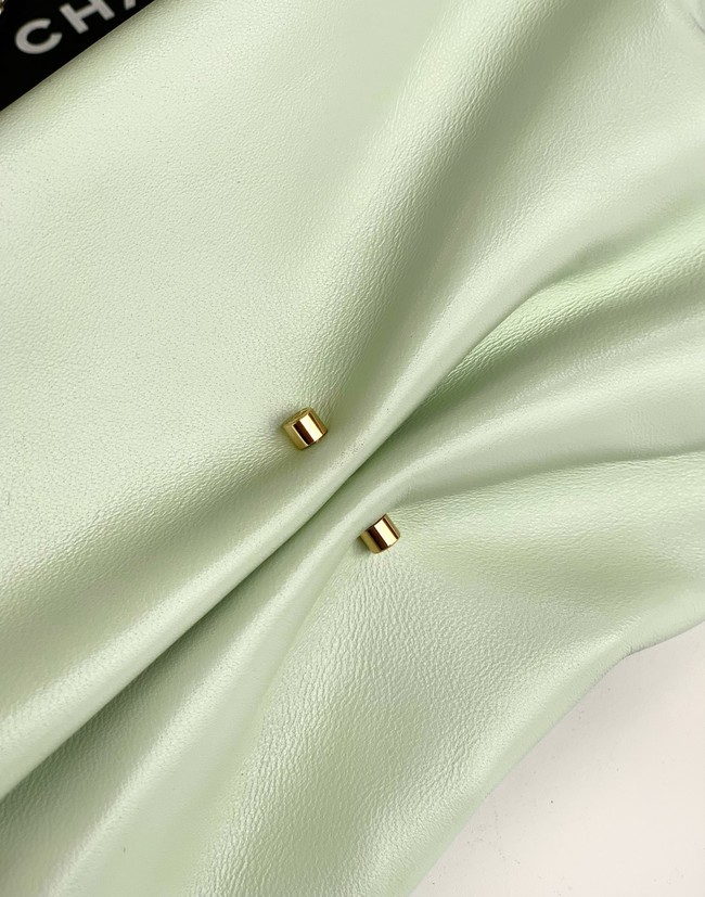 Chanel CLUTCH WITH CHAIN AP4613 green