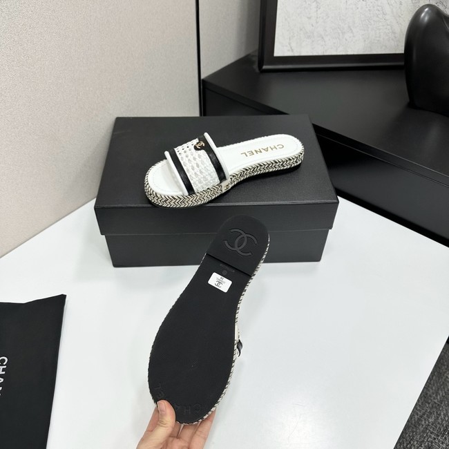 Chanel Slippers 55724-6