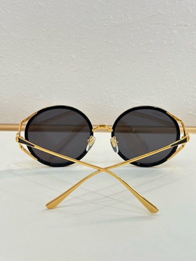 Gucci Sunglasses 260532-6