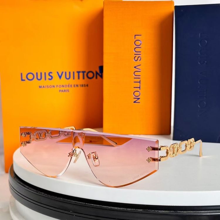 Louis Vuitton Sunglasses LVS00012-2
