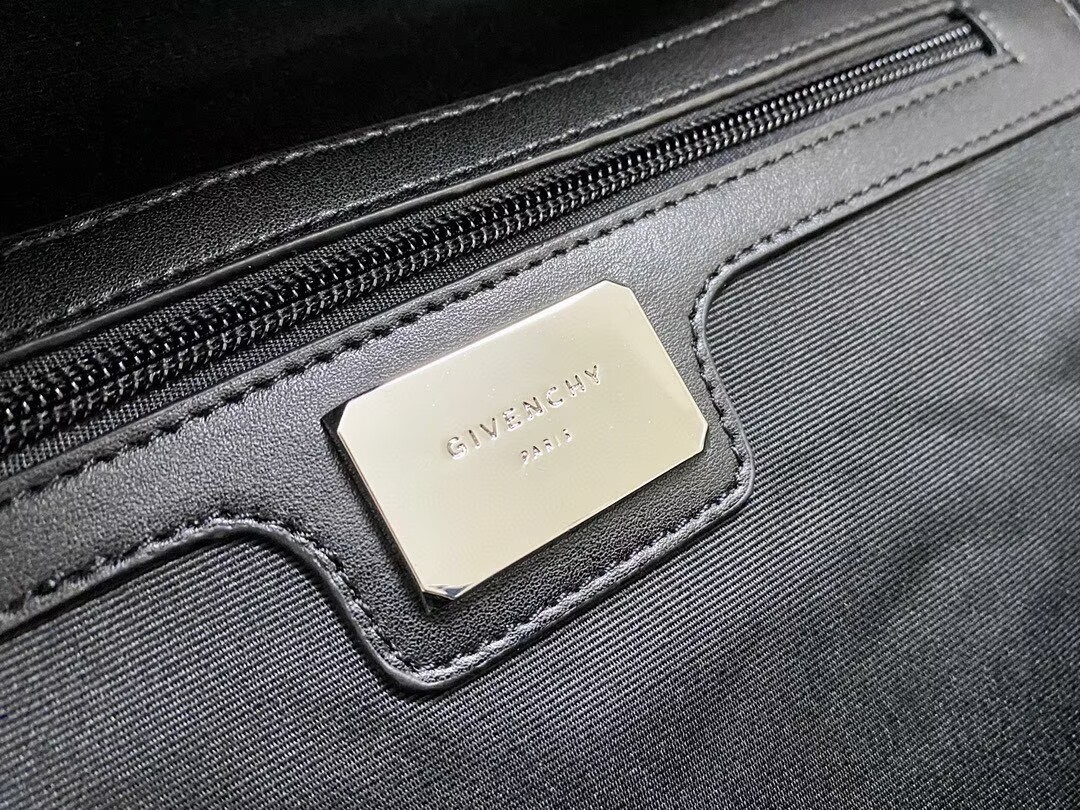 Givenchy Backpack G53012 Black&White Logo Givenchy Backpack G53012 Black&White Logo