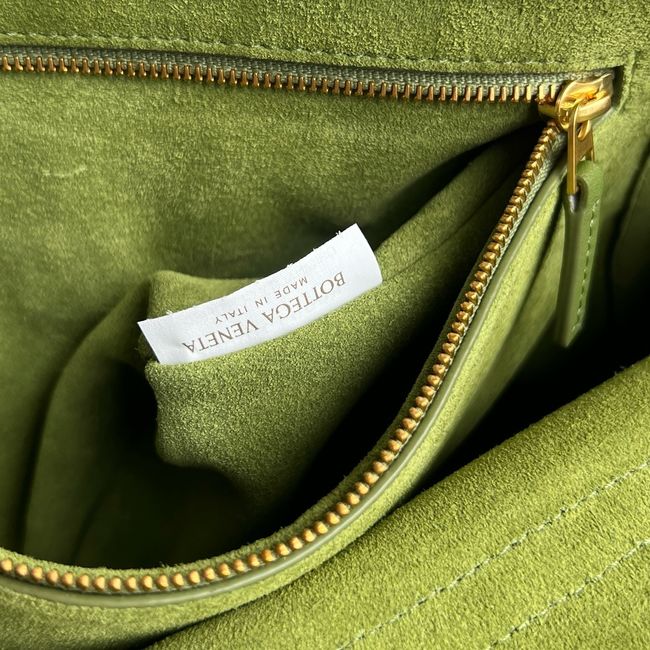Bottega Veneta Small Andiamo P5678 green Bottega Veneta Small Andiamo P5678 green